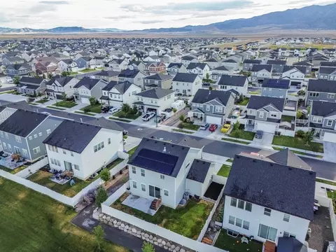 View/Area - 5124 N Espalier Dr, Eagle Mountain, UT 84005 photo 6 of 6