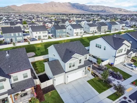 View/Area - 5124 N Espalier Dr, Eagle Mountain, UT 84005 photo 1 of 6