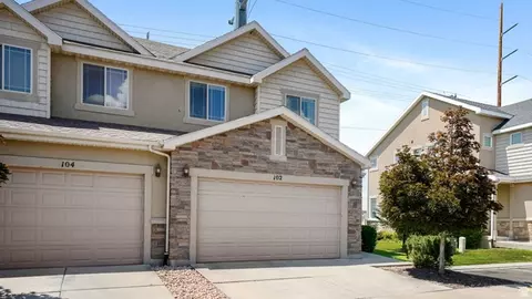 Exterior - 102 S 610 E, American Fork, UT 84003 photo 2 of 7