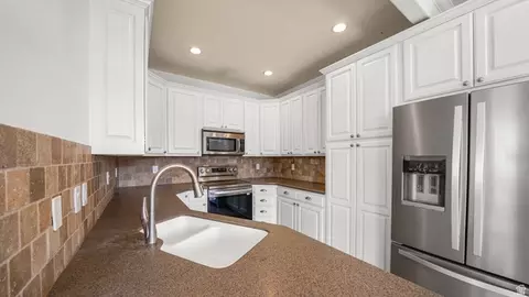 Kitchen - 102 S 610 E, American Fork, UT 84003 photo 1 of 3