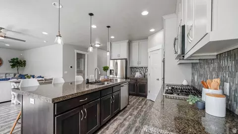 Kitchen - 50 S Samara St, Vineyard, UT 84059 photo 3 of 3