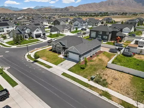 View/Area - 4674 N Ibapah St #830, Eagle Mountain, UT 84005 photo 2 of 6