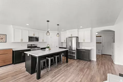 Kitchen - 4674 N Ibapah St #830, Eagle Mountain, UT 84005 photo 2 of 3
