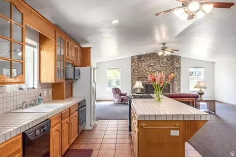 Kitchen - 8745 S 1595 E, Sandy, UT 84093 photo 1 of 3
