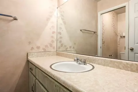 Bath - 8745 S 1595 E, Sandy, UT 84093 photo 2 of 6