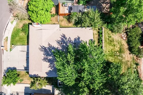 View/Area - 8745 S 1595 E, Sandy, UT 84093 photo 4 of 5