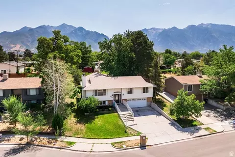 View/Area - 8745 S 1595 E, Sandy, UT 84093 photo 1 of 5