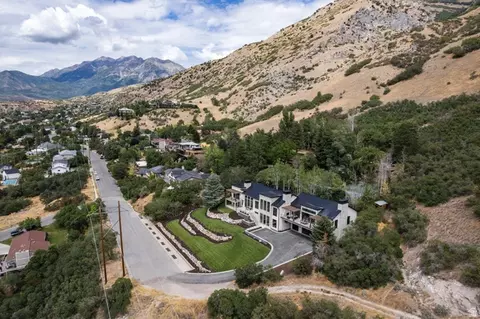 View/Area - 3726 N Devonshire Dr, Provo, UT 84604 photo 1 of 4
