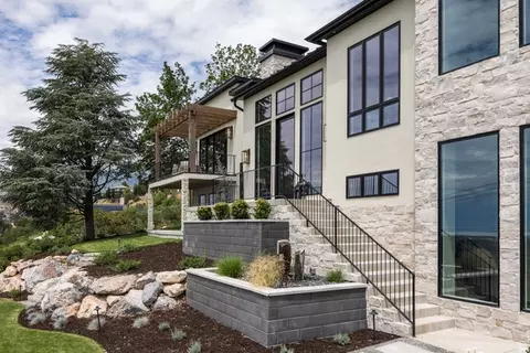 Exterior - 3726 N Devonshire Dr, Provo, UT 84604 photo 12 of 18