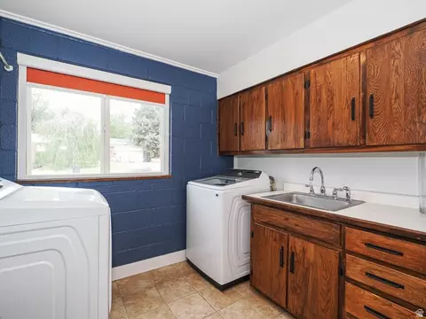 Other - 4601 S Creekview Cir, Murray, UT 84107 photo 7 of 11