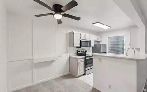 Dining - 650 S Main St #4101, Bountiful, UT 84010 photo 1 of 2