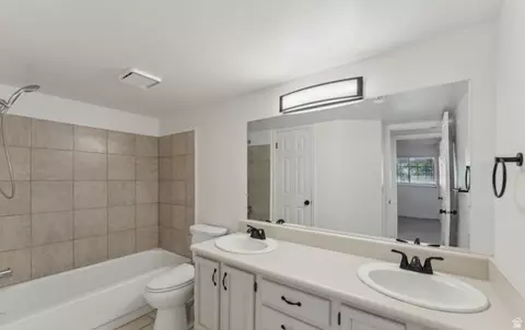 Bath - 650 S Main St #4101, Bountiful, UT 84010 photo 1 of 1