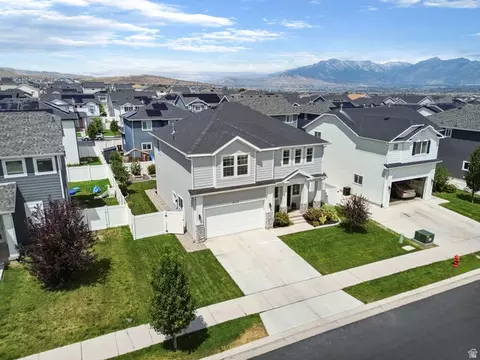 View/Area - 4579 E Golden Autumn Vw, Eagle Mountain, UT 84005 photo 5 of 6