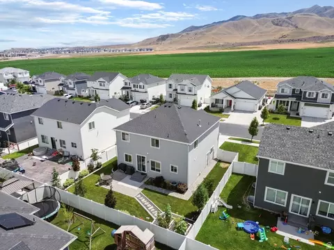 View/Area - 4579 E Golden Autumn Vw, Eagle Mountain, UT 84005 photo 6 of 6