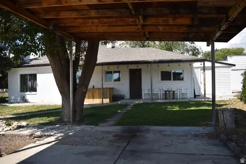 Exterior - 85 E 300 N, Ferron, UT 84523 photo 2 of 7