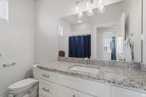 Bath - 460 E Depot St #113, Clearfield, UT 84015 photo 2 of 2