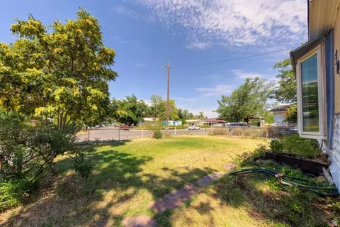 Exterior - 502 N Cliffview Dr, Moab, UT 84532 photo 9 of 13