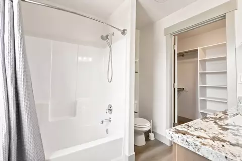 Bath - 1126 E Benchview Dr, Ogden, UT 84404 photo 1 of 3