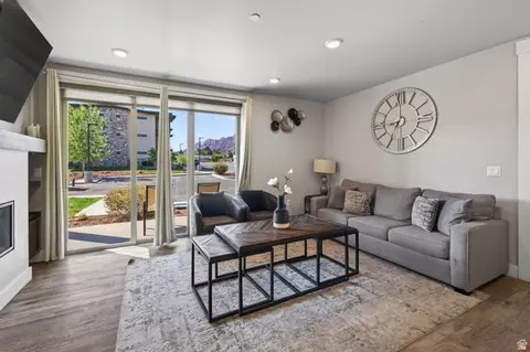 Living - 2331 Mesa Rd #D-4, Moab, UT 84532 photo 2 of 2