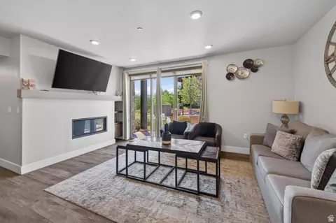 Living - 2331 Mesa Rd #D-4, Moab, UT 84532 photo 1 of 2