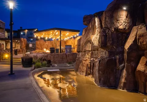 Exterior - 2331 Mesa Rd #D-4, Moab, UT 84532 photo 11 of 16