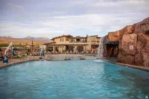 Exterior - 2331 Mesa Rd #D-4, Moab, UT 84532 photo 7 of 16