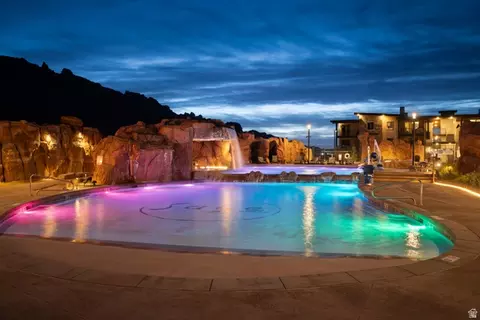 Exterior - 2331 Mesa Rd #D-4, Moab, UT 84532 photo 14 of 16