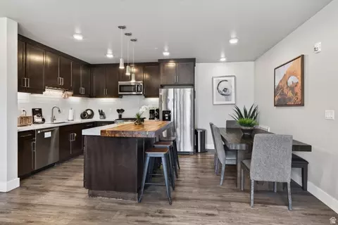 Kitchen - 2331 Mesa Rd #D-4, Moab, UT 84532 photo 3 of 5