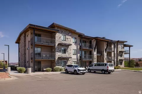 Exterior - 2331 Mesa Rd #D-4, Moab, UT 84532 photo 5 of 16