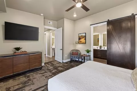 Bedroom - 2332 Mesa Rd #F-10, Moab, UT 84532 photo 2 of 7