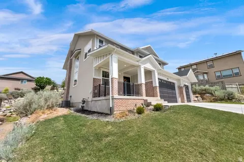Exterior - 9029 N Cornwall Way, Eagle Mountain, UT 84005 photo 9 of 9