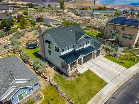 View/Area - 9029 N Cornwall Way, Eagle Mountain, UT 84005 photo 8 of 15