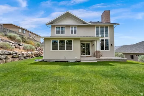 Exterior - 9029 N Cornwall Way, Eagle Mountain, UT 84005 photo 5 of 9