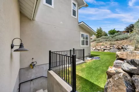 Exterior - 9029 N Cornwall Way, Eagle Mountain, UT 84005 photo 4 of 9