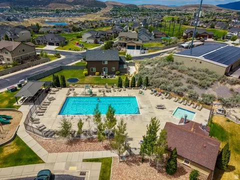 View/Area - 9029 N Cornwall Way, Eagle Mountain, UT 84005 photo 2 of 15