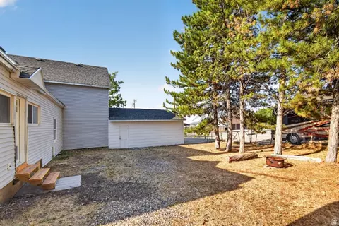 Exterior - 381 E 300 S, Fairview, UT 84629 photo 13 of 18