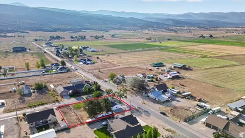 View/Area - 381 E 300 S, Fairview, UT 84629 photo 13 of 17