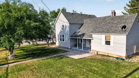 Exterior - 381 E 300 S, Fairview, UT 84629 photo 6 of 18