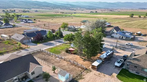 View/Area - 381 E 300 S, Fairview, UT 84629 photo 3 of 17