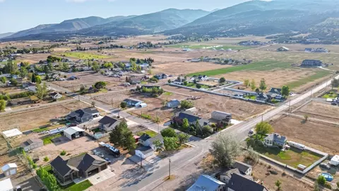 View/Area - 381 E 300 S, Fairview, UT 84629 photo 6 of 17