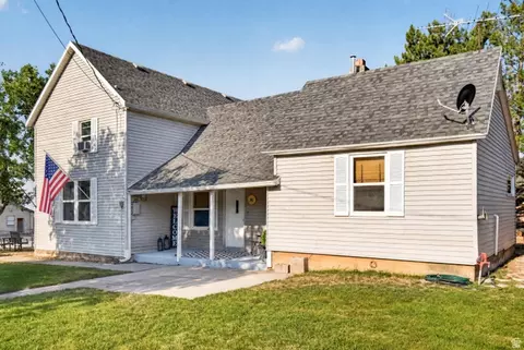 Exterior - 381 E 300 S, Fairview, UT 84629 photo 2 of 18