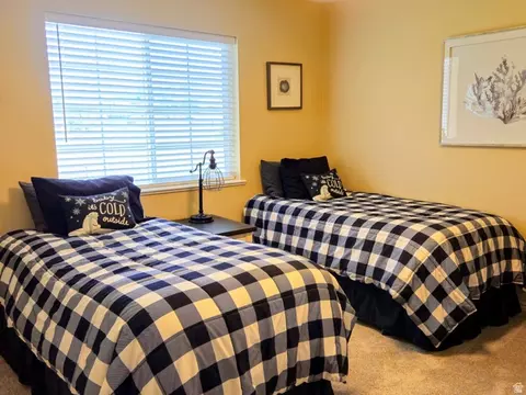 Bedroom - 802 E 3200 N, Preston, ID 83263 photo 1 of 7