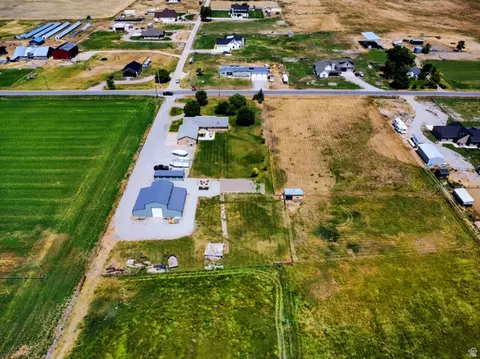 View/Area - 802 E 3200 N, Preston, ID 83263 photo 3 of 5
