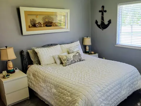 Bedroom - 802 E 3200 N, Preston, ID 83263 photo 3 of 7