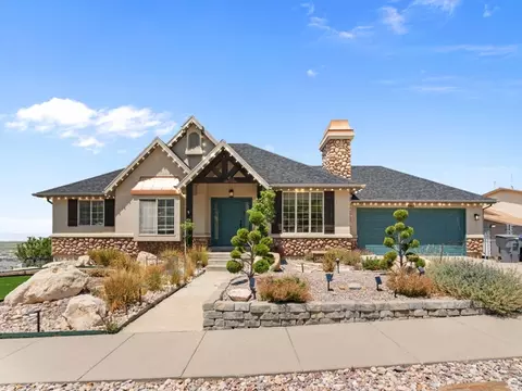 581 E Dorthea Way, North Salt Lake, UT 84054