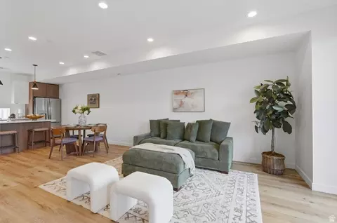 230 W 1300 S #3, Salt Lake City, UT 84115
