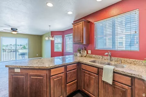 Kitchen - 74 E Resaca Dr S #B6, Sandy, UT 84070 photo 3 of 3