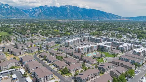 View/Area - 74 E Resaca Dr S #B6, Sandy, UT 84070 photo 5 of 6
