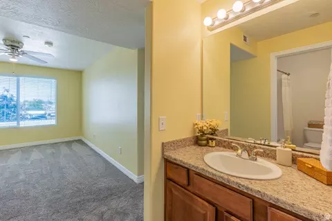 Bath - 74 E Resaca Dr S #B6, Sandy, UT 84070 photo 3 of 5