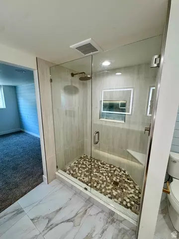 Bath - 845 E Larkspur Dr, Sandy, UT 84094 photo 4 of 7